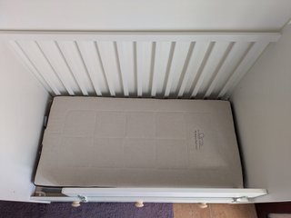 Cuna IKEA GONATT con colchón de bambú