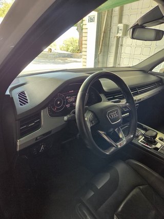 Audi Q7 S-Line Quattro