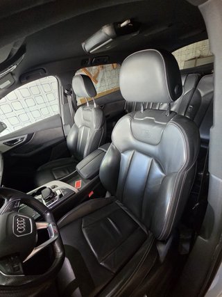 Audi Q7 S-Line Quattro