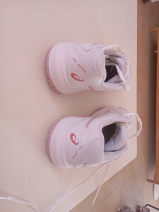 Zapatillas Asics multideporte talla 38