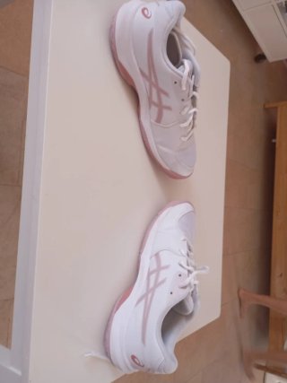 Zapatillas Asics multideporte talla 38