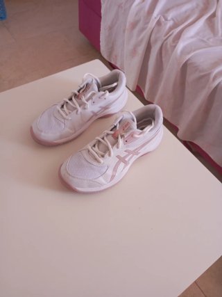 Zapatillas Asics multideporte talla 38