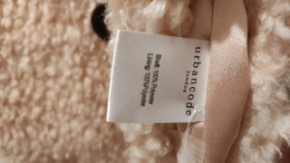 Urban Code abrigo largo crema faux fur