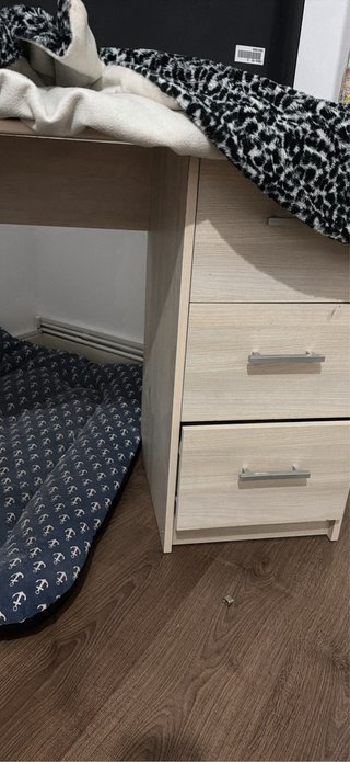 2 Mesita de noche blanca