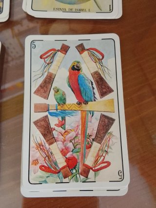 Juego de cartas temática iberoamericana.