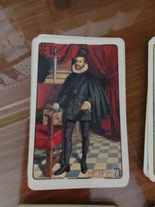 Juego de cartas temática iberoamericana.