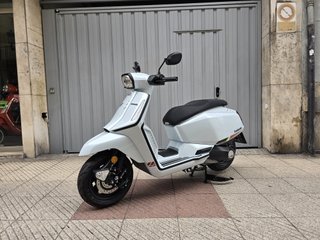 Lambretta X125 2026 Blanca - Nueva