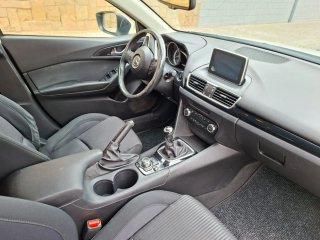 Mazda 3 2015