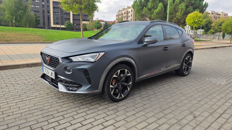 CUPRA Formentor 2.0 TSI 310 VZ DSG 4 DRIVE - foto 1