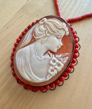 Colgante/Broche Camafeo Vintage Coral Rojo y Plata