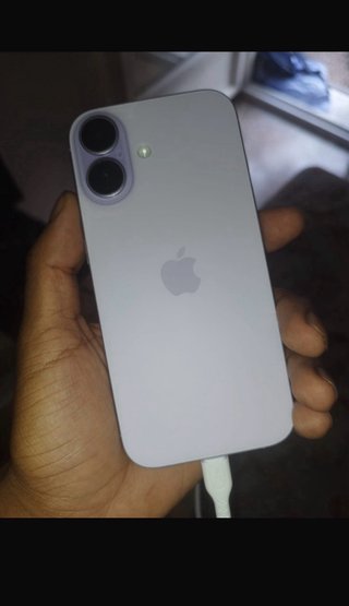 iPhone 17 Morado Poco Uso
