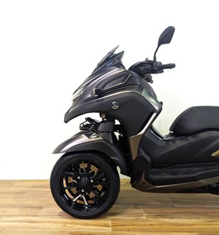 YAMAHA Tricity  300 (modelo actual) 2022