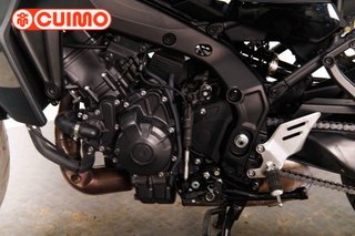 YAMAHA TRACER 900