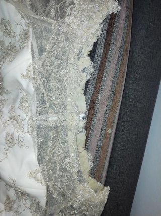 Vestido de Novia Romántico Dorado y Blanco