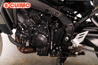 YAMAHA TRACER 900