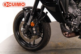YAMAHA TRACER 900