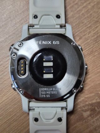 Reloj Garmin Fenix 6S Plata y Blanco