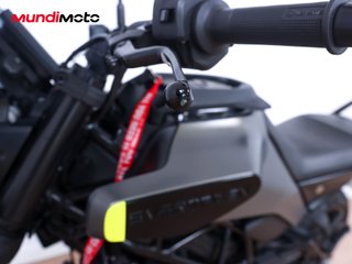 HUSQVARNA SVARTPILEN 125 ABS