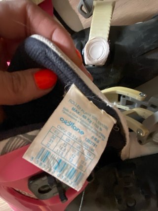 Patinetes en línea Oxelo rosas y negros