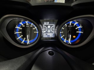 Yamaha TMAX Maxi Scooter Gris/Plata