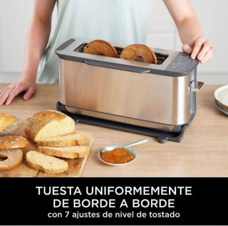 Tostadora Ninja con accesorio para sándwiches