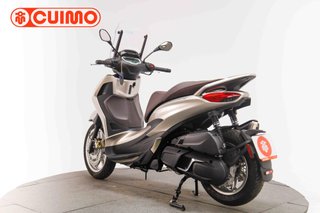 PIAGGIO BEVERLY 400