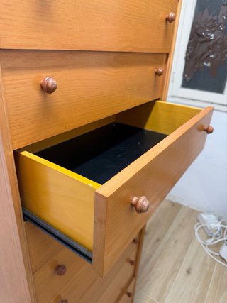 Cajonera de madera con 9 cajones