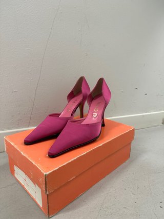 Zapatos Mado de tacón rosa