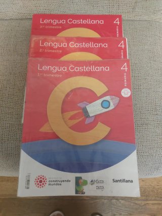 Libros 4° primaria. Santillana.