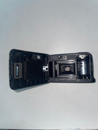 Yashica T4 Carl Zeiss Tessar 35mm