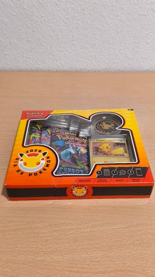 Colección Pokémon Day 2026 Caja del 30 aniversario