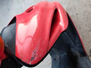 Yamaha Aerox Scooter Roja y Negra