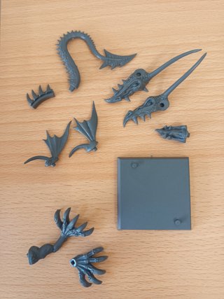 Warhammer Rey Brujo Malekith en Dragón Negro