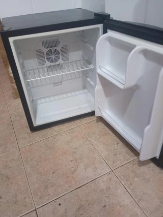 Frigorífico mini CR-40A 40L