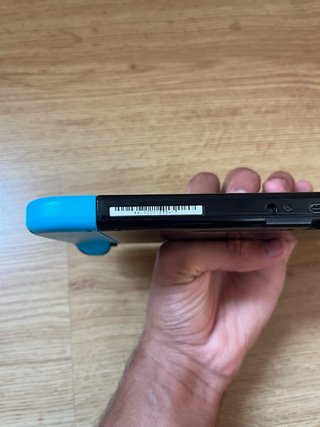 Nintendo Switch v1 como NUEVA + Funda GRATIS