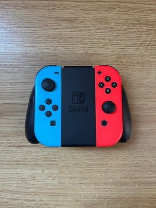 Nintendo Switch v1 como NUEVA + Funda GRATIS