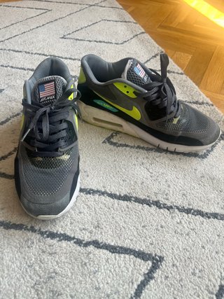 Nike Air Max grises talla 42