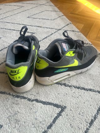 Nike Air Max grises talla 42