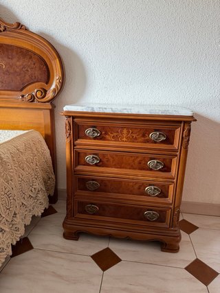 Pack Muebles Dormitorio Clásicos Macizos. Año 1985