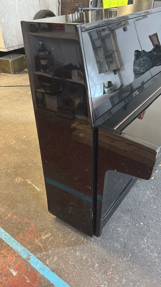 Piano Vertical Pearl River Negro Brillante