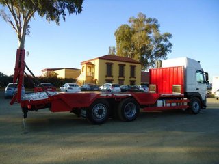 Volvo FM 450-CAMIONES PORTAMAQUINARIAS
