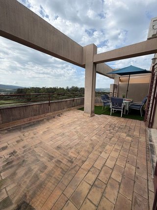 Ático en venta en La Granja-La Colina-Los Pastores en Algeciras