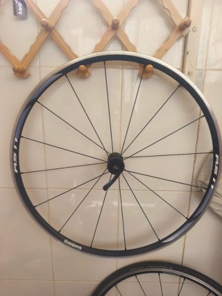 Ruedas Shimano RS11 Carretera