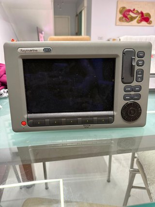 Sondas Raymarine C140W y C90W