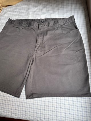 Pantalón corto Carhartt gris