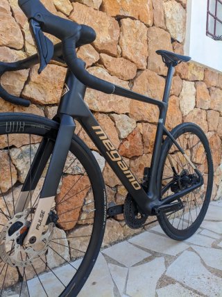 Bicicleta Carretera Megamo Pulse 2025