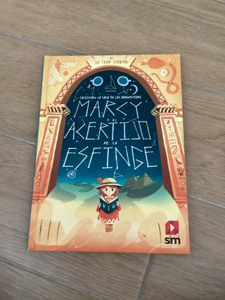 Libro Marcy y el acertijo de la esfinge