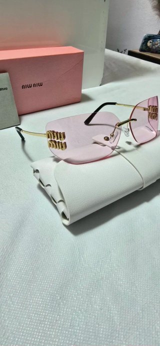 Gafas Miu Miu Rosas y Doradas
