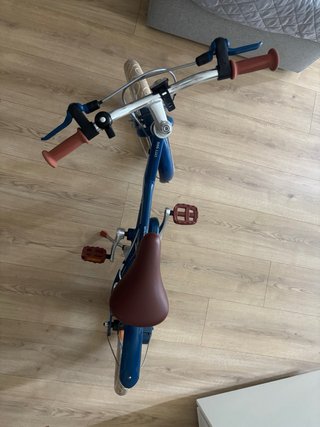 Bicicleta Btwin precio negociable.
