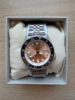 Seiko 5 Sports GMT SSK043K1 Nuevo Full Set